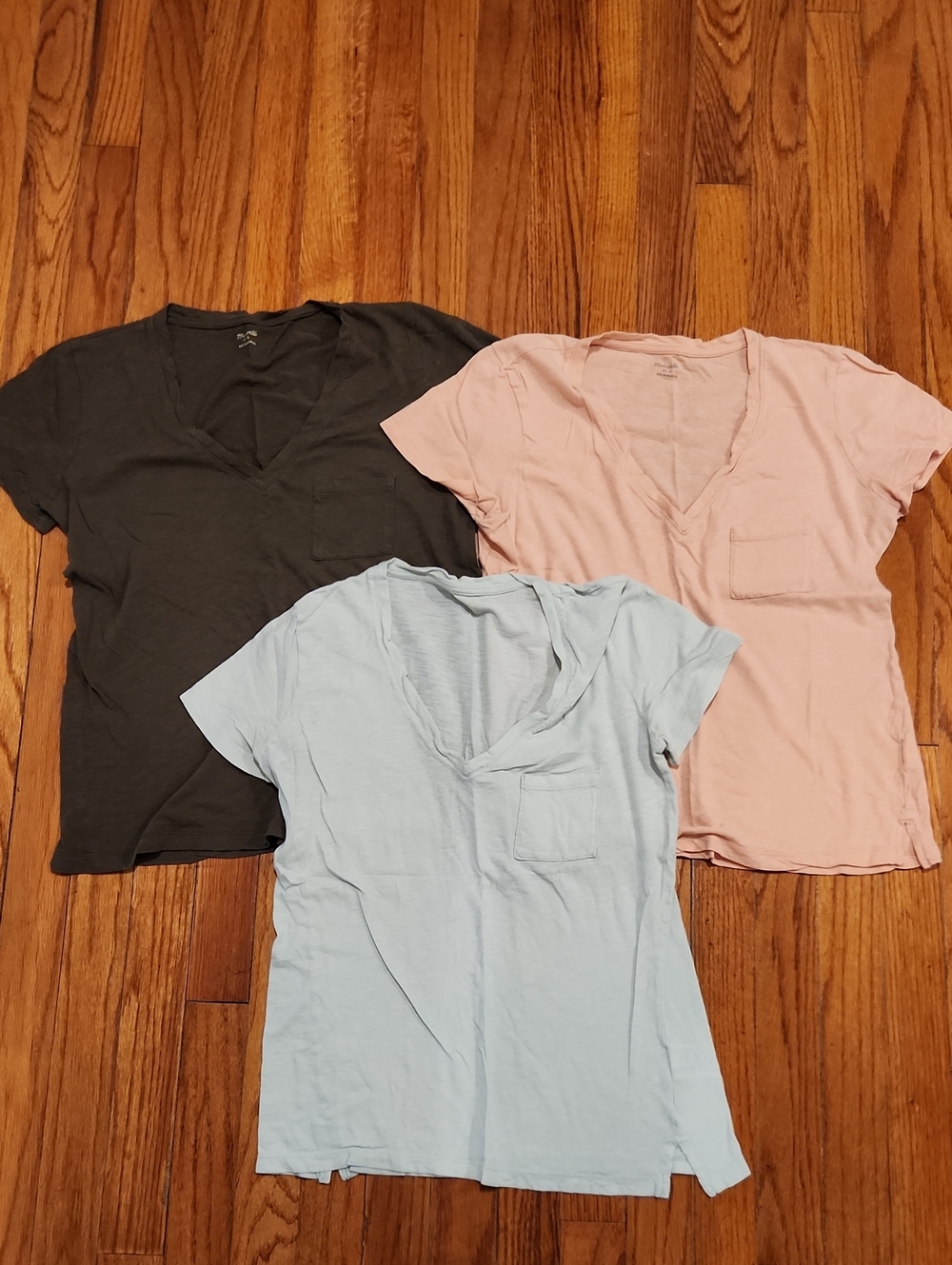 Madewell V-Neck Pocket Tees